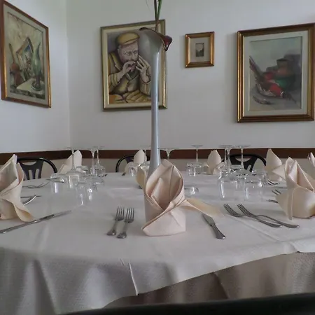 Hotel Enrico E Cesare Ponsacco